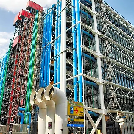 Center Of Grand/boulevard * Parijs